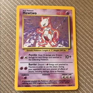 Holo Mewtwo Pokémon Card